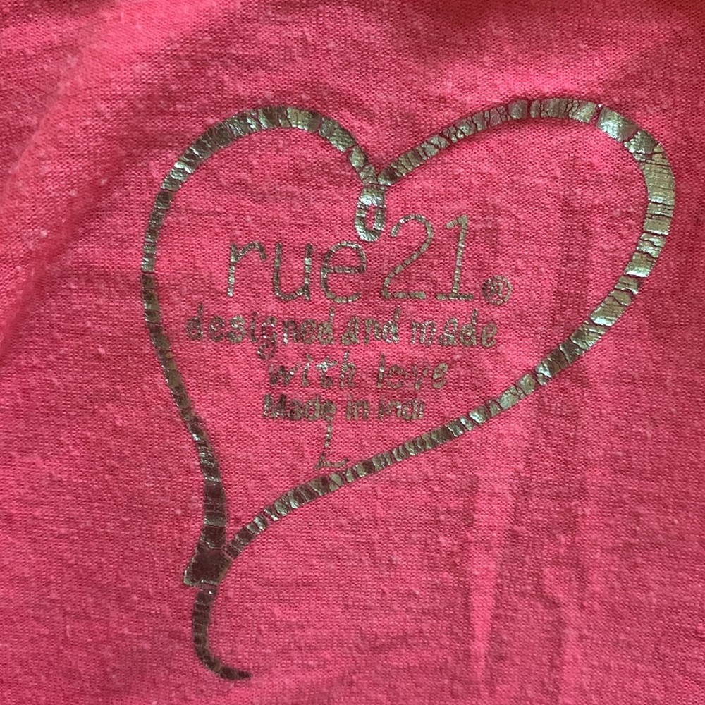Rue 21 pink cropped tank top - Picture 2 of 2